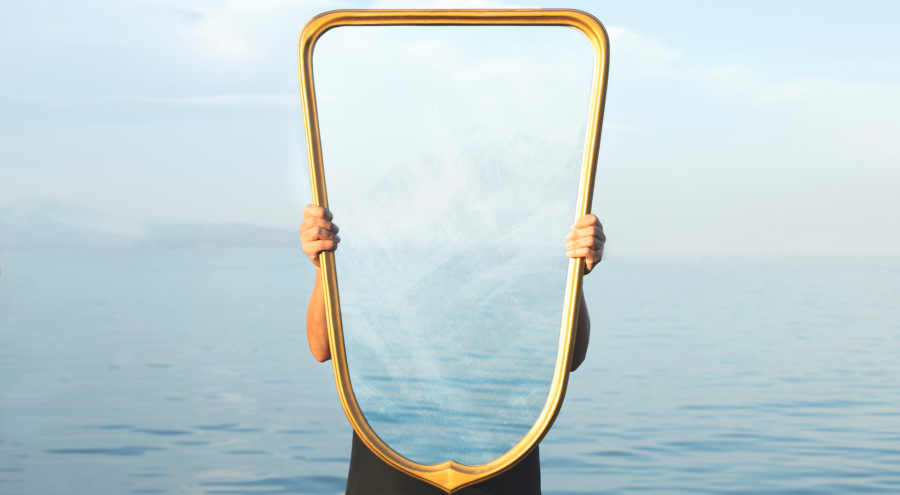 club_mulas_shutterstock_1684443523