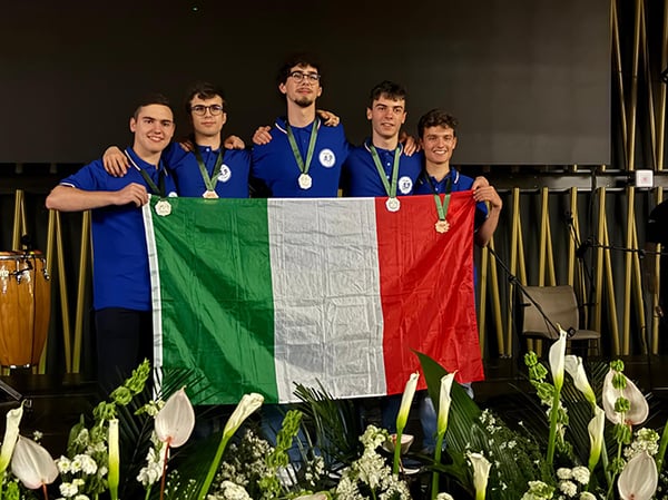 Science_10ottobre2026_Falchini_premiazione_BELLA