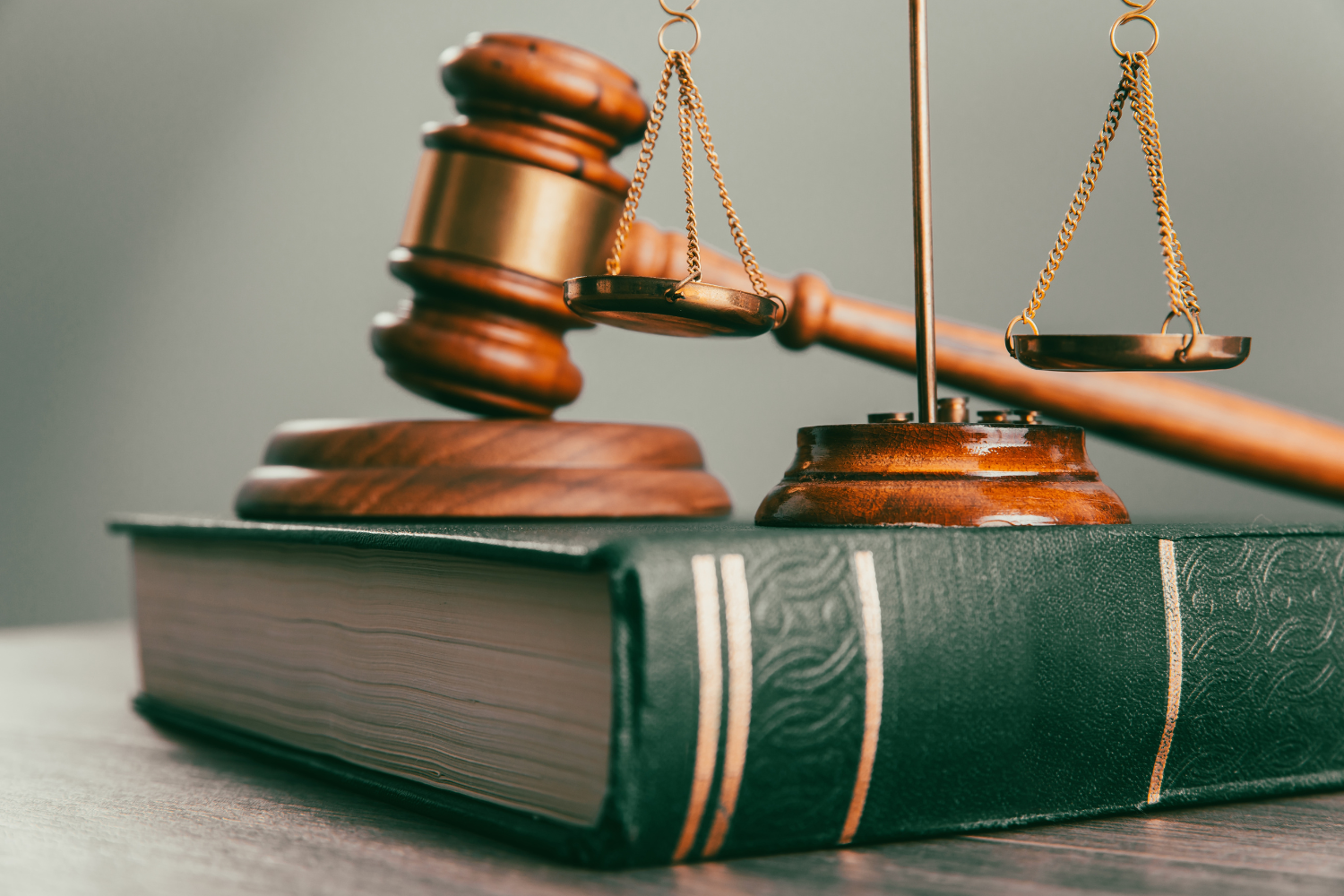 testata-disciplinare-diritto-sssg-shutterstock_2178797733