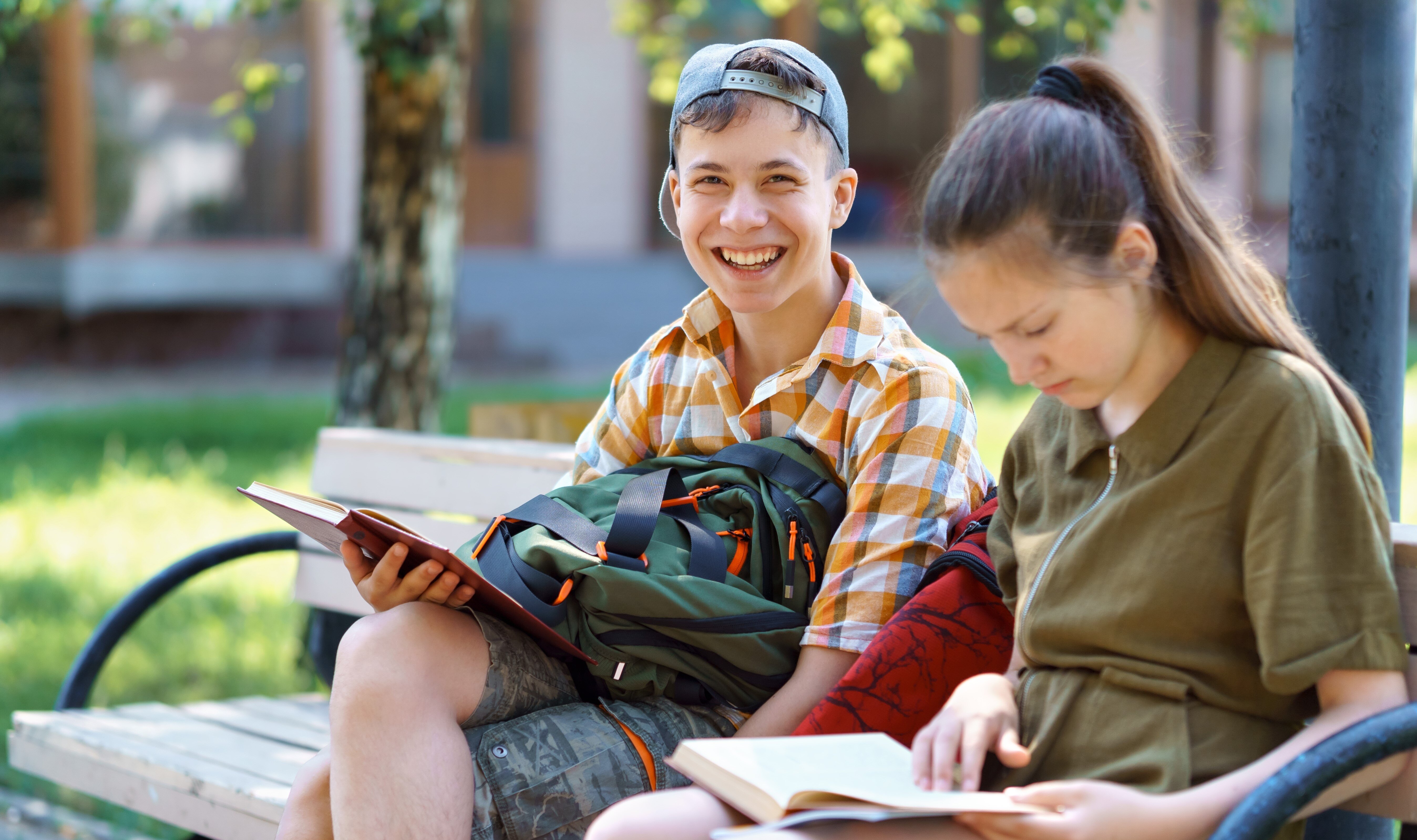 testata-libri-vacanze-SSPG-shutterstock_2339858229 def