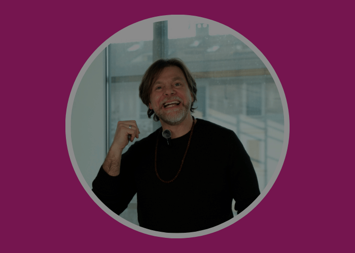 Luca Raina, presentatore dei webinar del ciclo Formazione Fuoriclasse, autore e formatore Sanoma