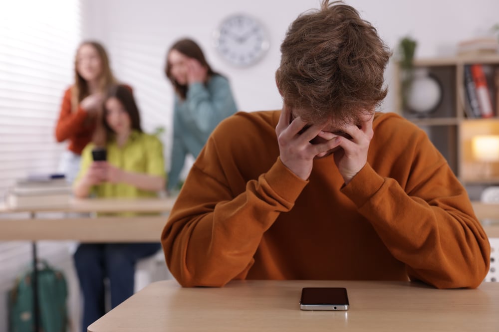 restiamo_aggiornati_bullismo_2647914139