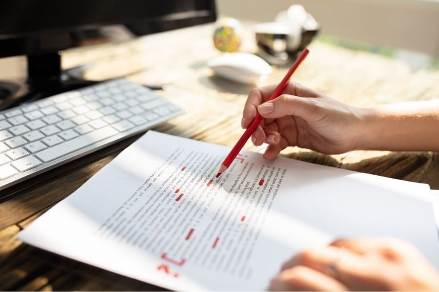 testata-disciplinare-grammatica-II-grado-shutterstock_1462384586-jpg